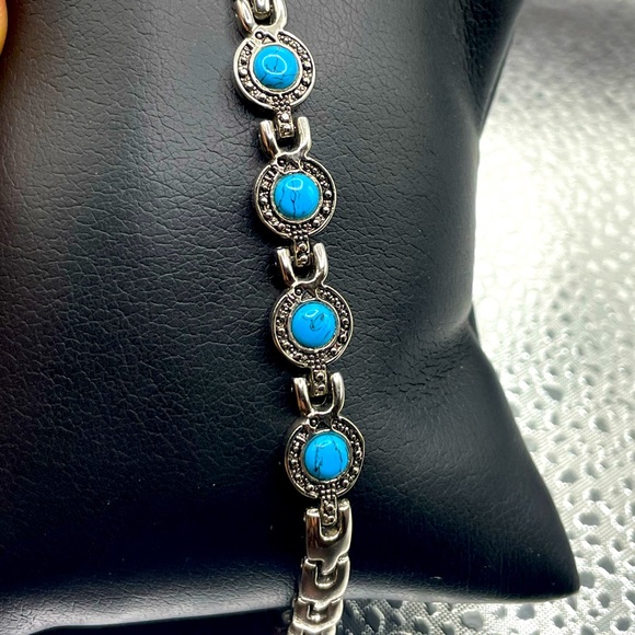 Jewelry - Turquoise Bracelet 609